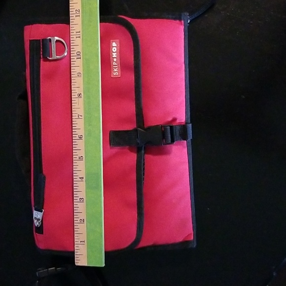 Skip * Hop Pronto Baby Changing Station & Diaper Clutch, Red w/Striped Interior - Picture 14 of 15